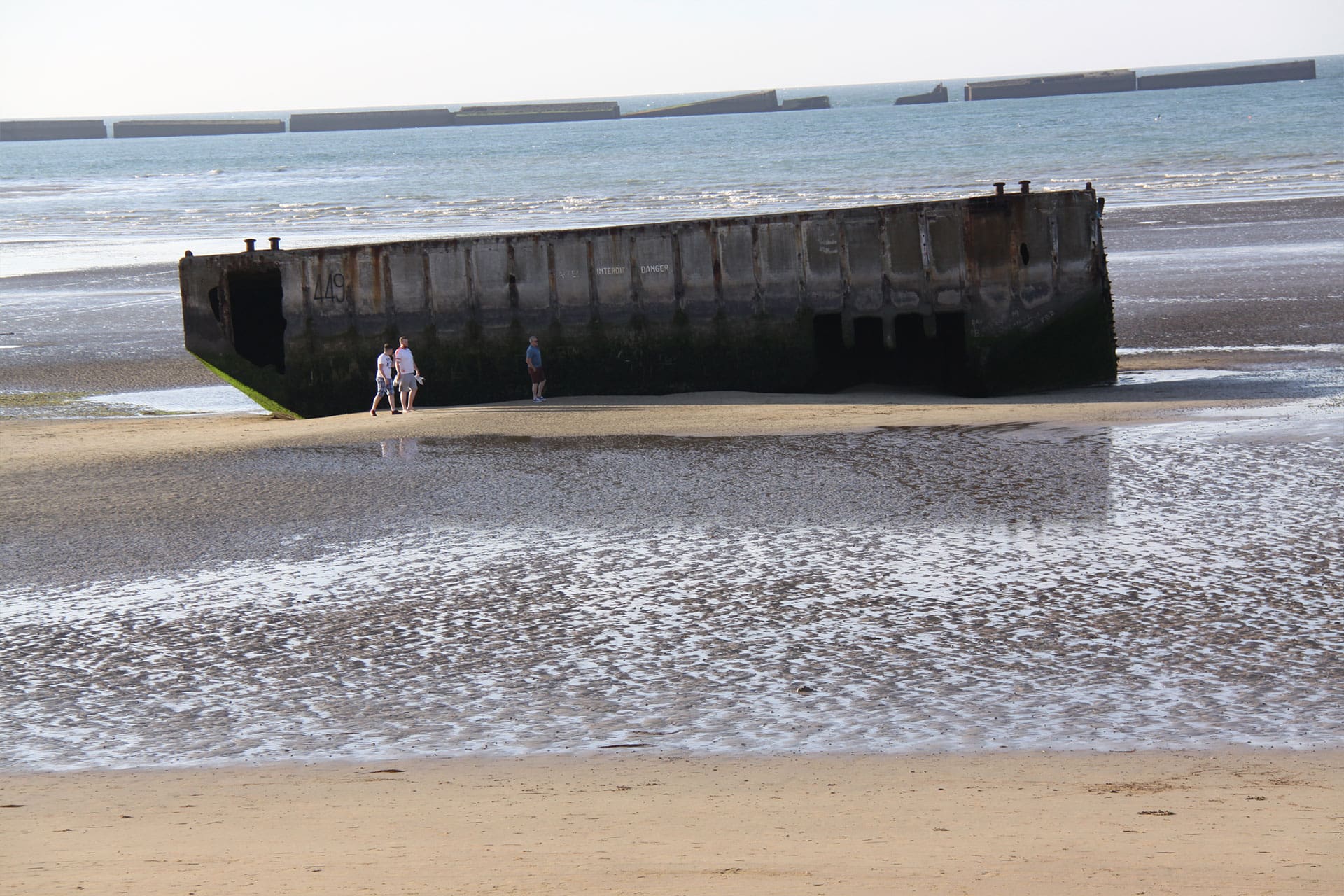 The D-Day Landings and Paris – Robert J Kershaw